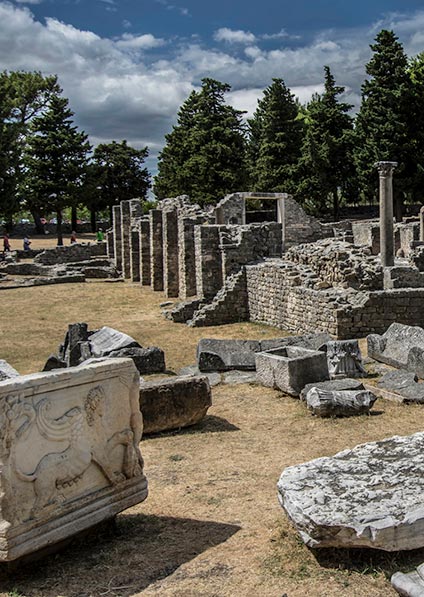 Day 5, visit Salona and Trogir near Split for traces of Jewish heritage
