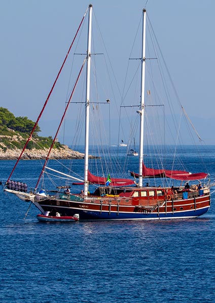 Gulets and Cruisers charter Croatia