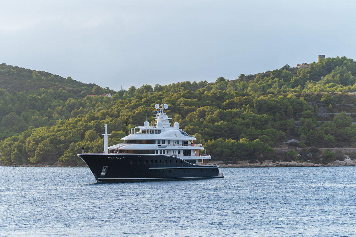 Mega Yacht charter in Croatia